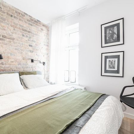 Apartamenty Pamiatkowa 11, 2 Rooms, Self Check In 24H Познан Екстериор снимка