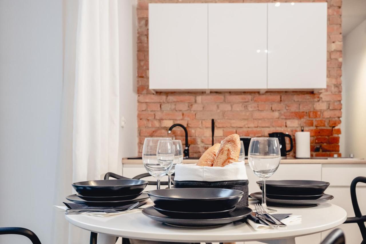 Apartamenty Pamiatkowa 11, 2 Rooms, Self Check In 24H Познан Екстериор снимка
