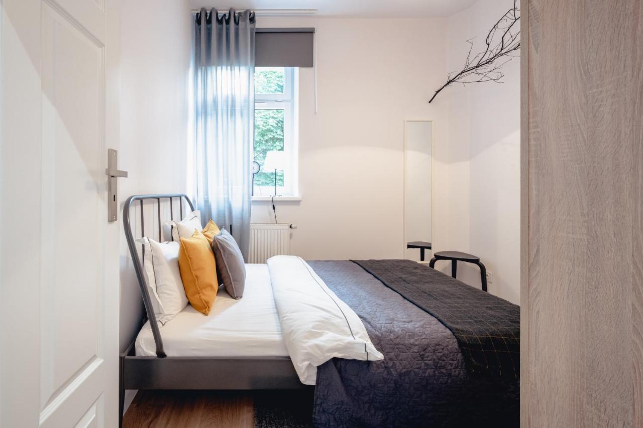 Apartamenty Pamiatkowa 11, 2 Rooms, Self Check In 24H Познан Екстериор снимка